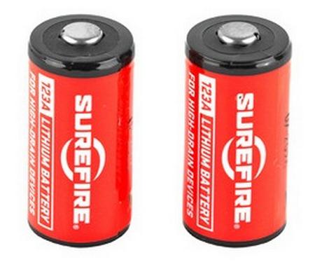 2 SF123A BATTERIES, CARDED